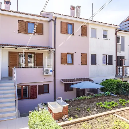 Karlo 604 Apartamento