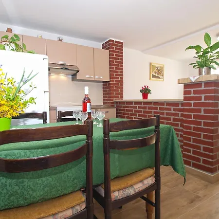 Apartment Karlo 604