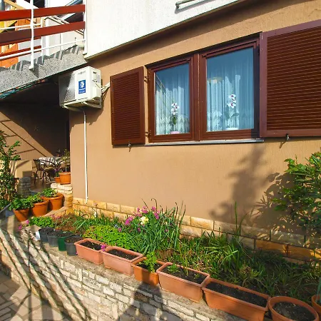 Apartment Karlo 604 Pula
