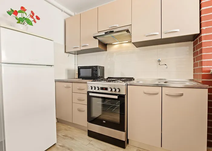 Karlo 604 Apartament Pula