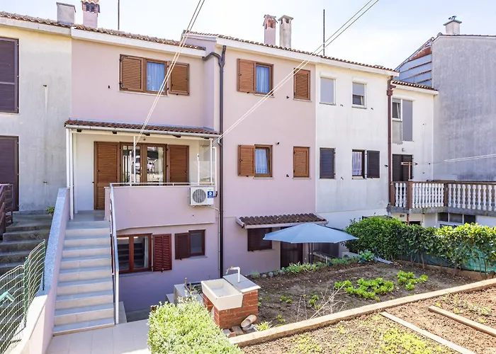 Karlo 604 Apartament