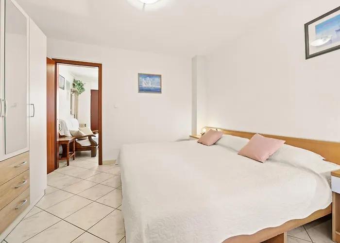 Karlo 604 Apartament *