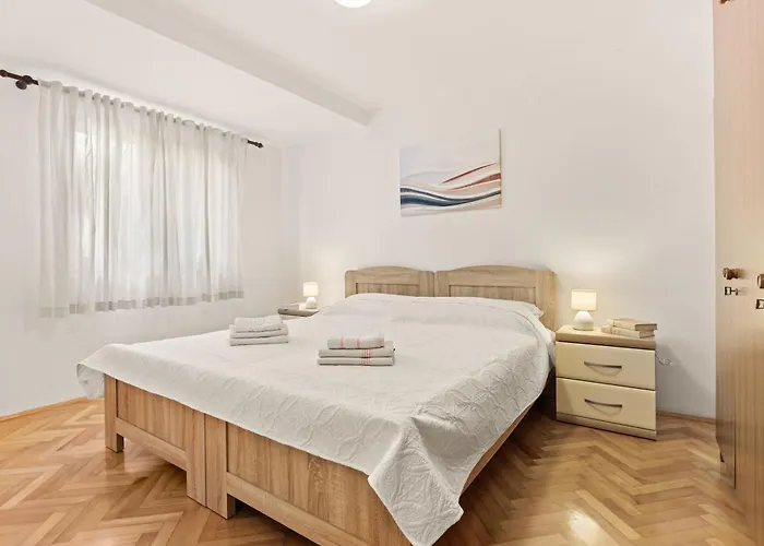 Daire Karlo 604 Pula